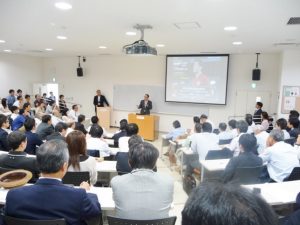 6/27（土） 株式会社トップカルチャー 代表取締役社長 清水秀雄 客員教授による特別講義が行われました