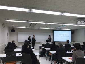 ウォーターセル株式会社 長井社長（スクリーン左）