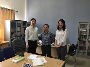 ベトナム　ダナン外国語大学を訪問