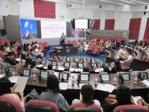 中国　大連大学を訪問