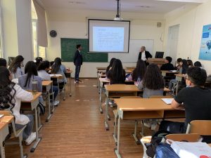 モンゴル国立大学ビジネススクールにて模擬授業及び説明会を実施