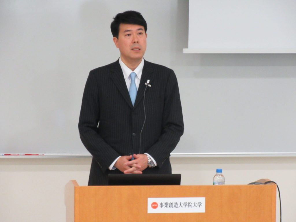 国土交通省関東地方整備局建政部長　小林正典氏による特別講義「まちづくりのイノベーション」開催報告