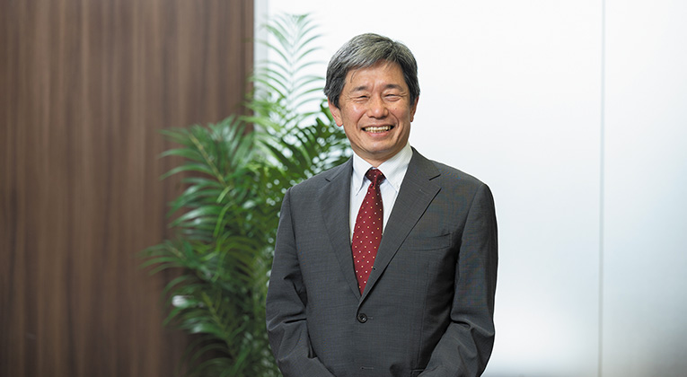 西田 健次